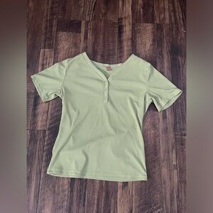 Very good material and very soft and light green mixed with yellow